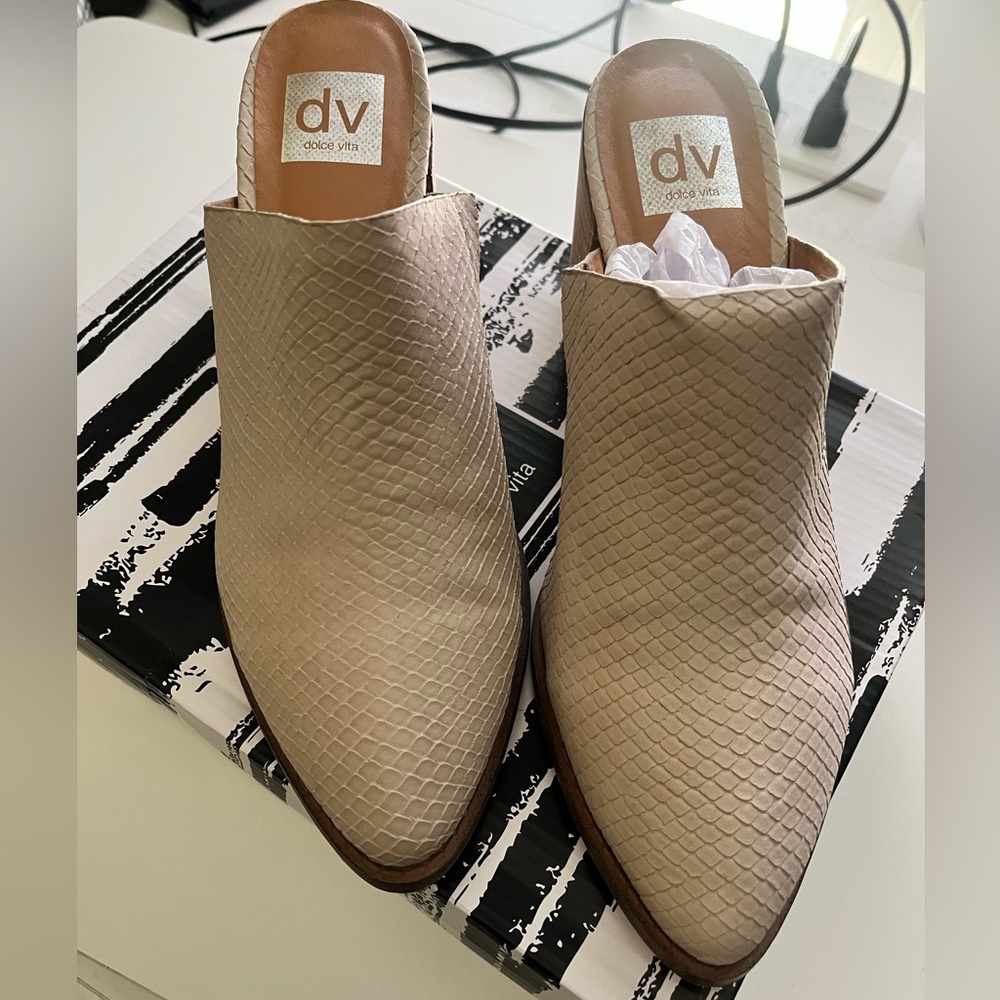 Dolce Vita Tendle Mule / Bootie